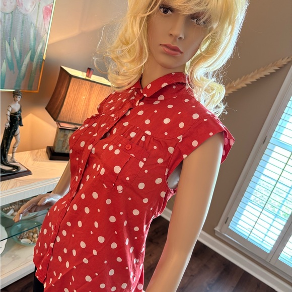 MARC JACOBS ADORABLE RED & WHITE POLKA DOT TOP IN GREAT CONDITION. - Picture 9 of 10